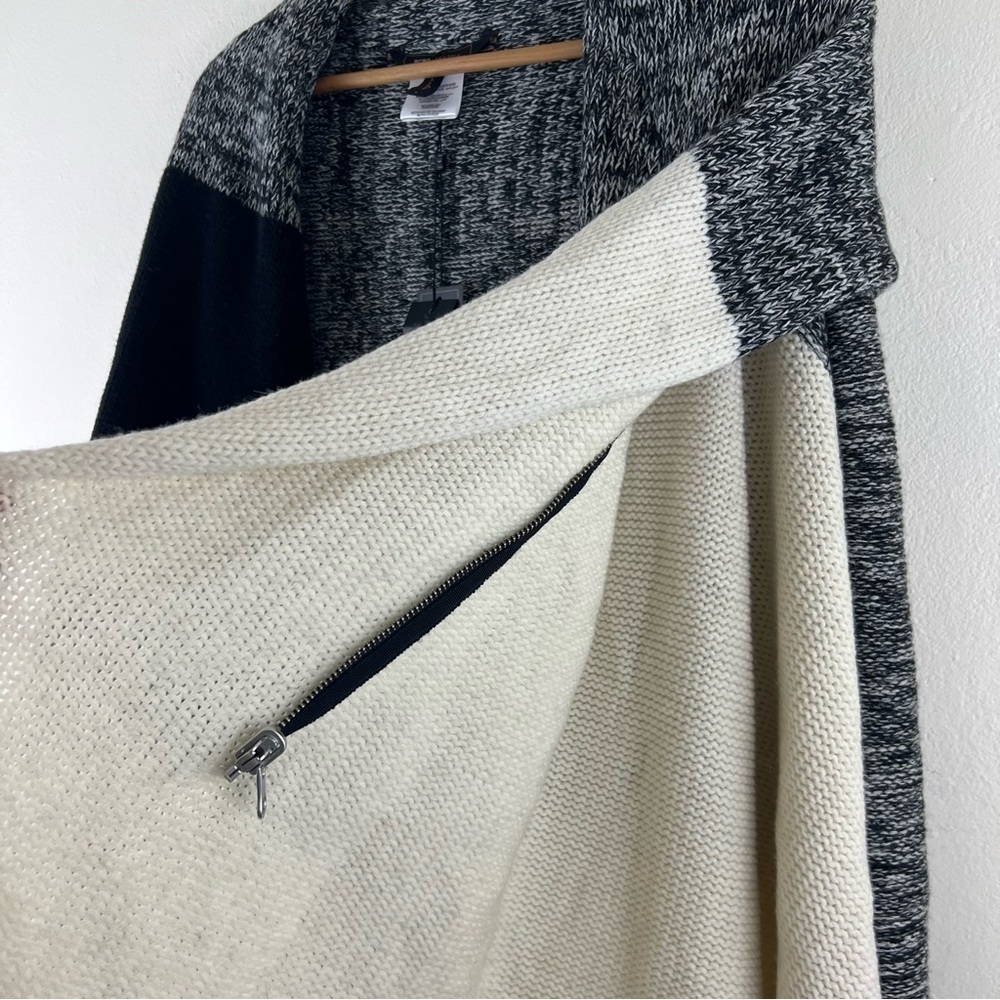 BcbgMaxAzria Wool Cashmere Modern Oversized Knit Chunky Sweater Cardigan Women S - Picture 14 of 16